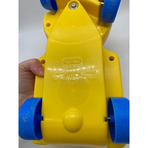 1985 Little Tikes Up and Down Construction Truck Toy - Picture 7 of 8